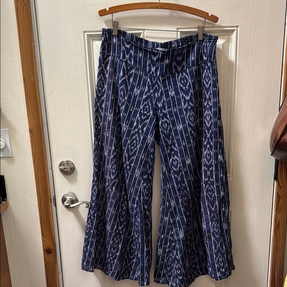 Ikat Woven Full-Leg pants - generous size L by Passion Lilie